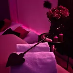 Bdsm Lalka Milosci Appartamento
